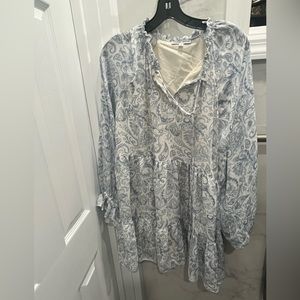 Yakira Bella Flowy Blue Floral Motif Dress (M) Never worn, no tags